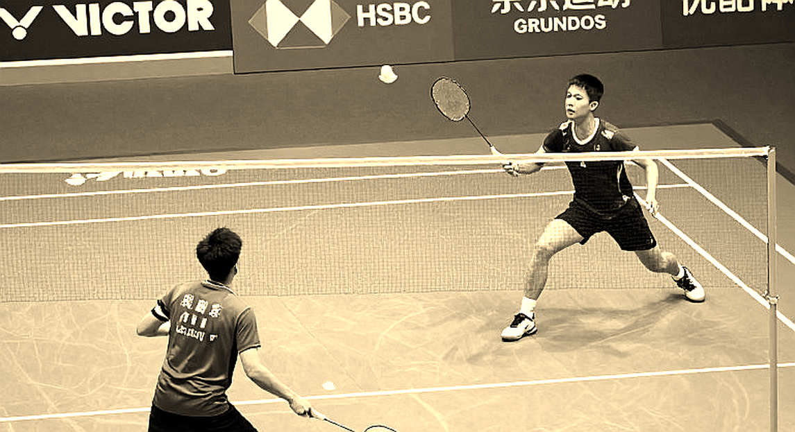 Sindhu thắng Akechi 2-1 ở bán kết French Open 2026: sáu điểm cuối và khoảng trống 0-10 trước An Se Young