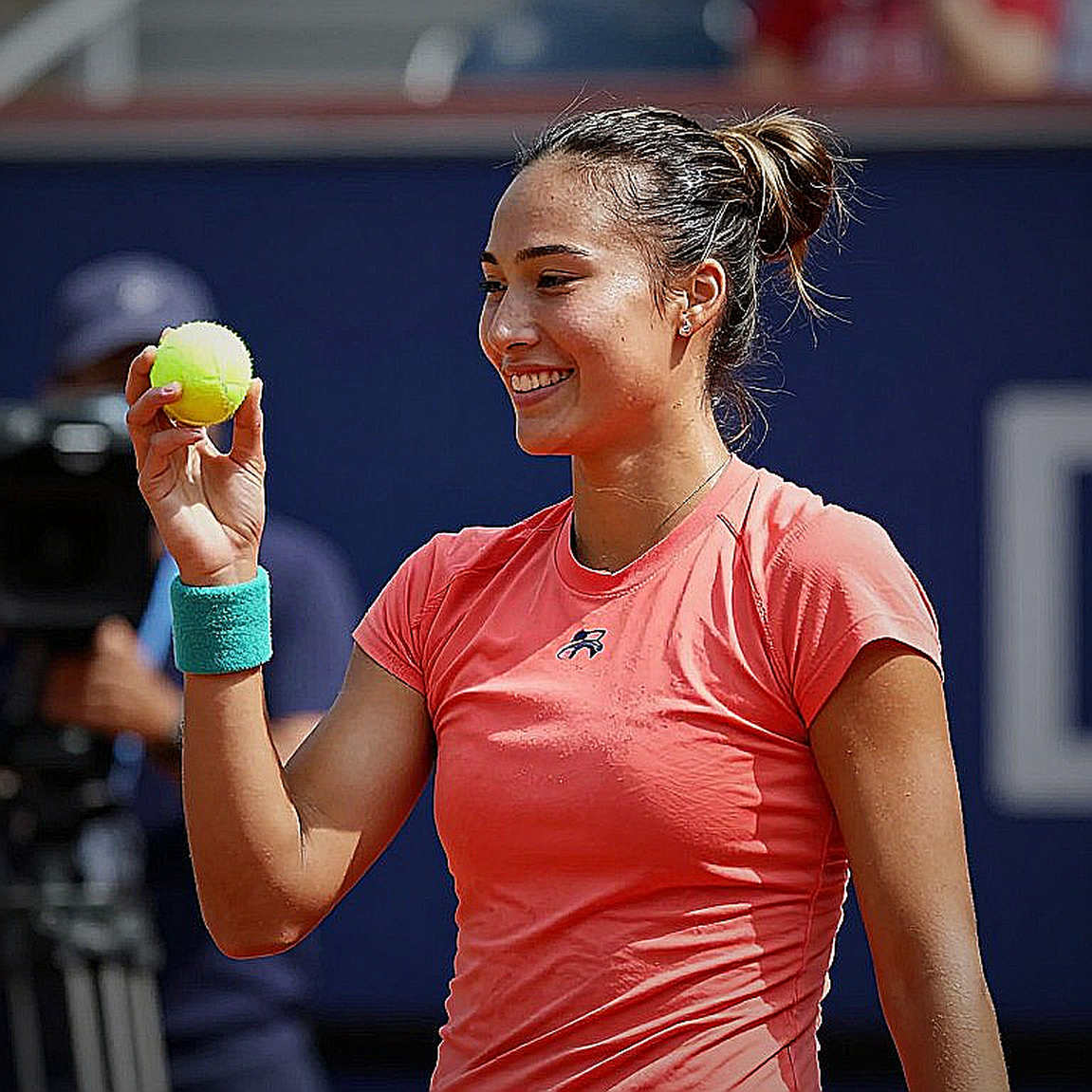 A Meniscus Tear Doesn't Come from a Single Collision: Decoding Young Tennis Player Nguyen Minh Quan's Injury at the 2026 Spring Open A Meniscus Tear Doesn't Come from a Single Collision: Decoding Young Tennis Player Nguyen Minh Quan's Injury at the 2026 Spring Open