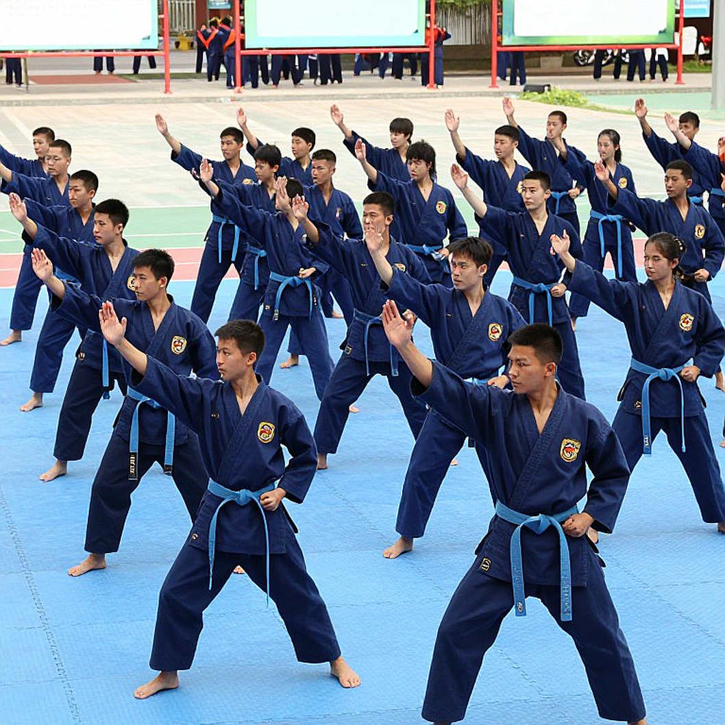 Kỷ lục 31 bàn và chu kỳ vận hành của bóng đá Việt Nam