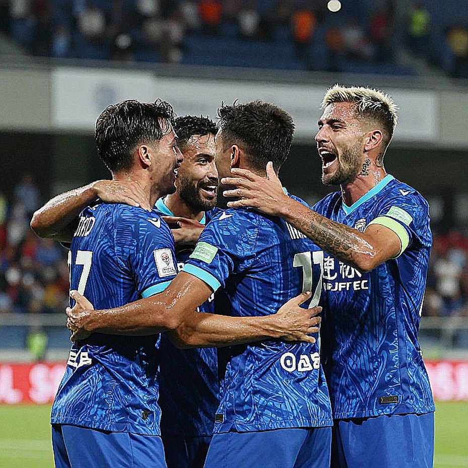 When the Paint of Expectations Cracks: Why Chinese Football Needs to Look Inward Instead of Blaming VAR When the Paint of Expectations Cracks: Why Chinese Football Needs to Look Inward Instead of Blaming VAR