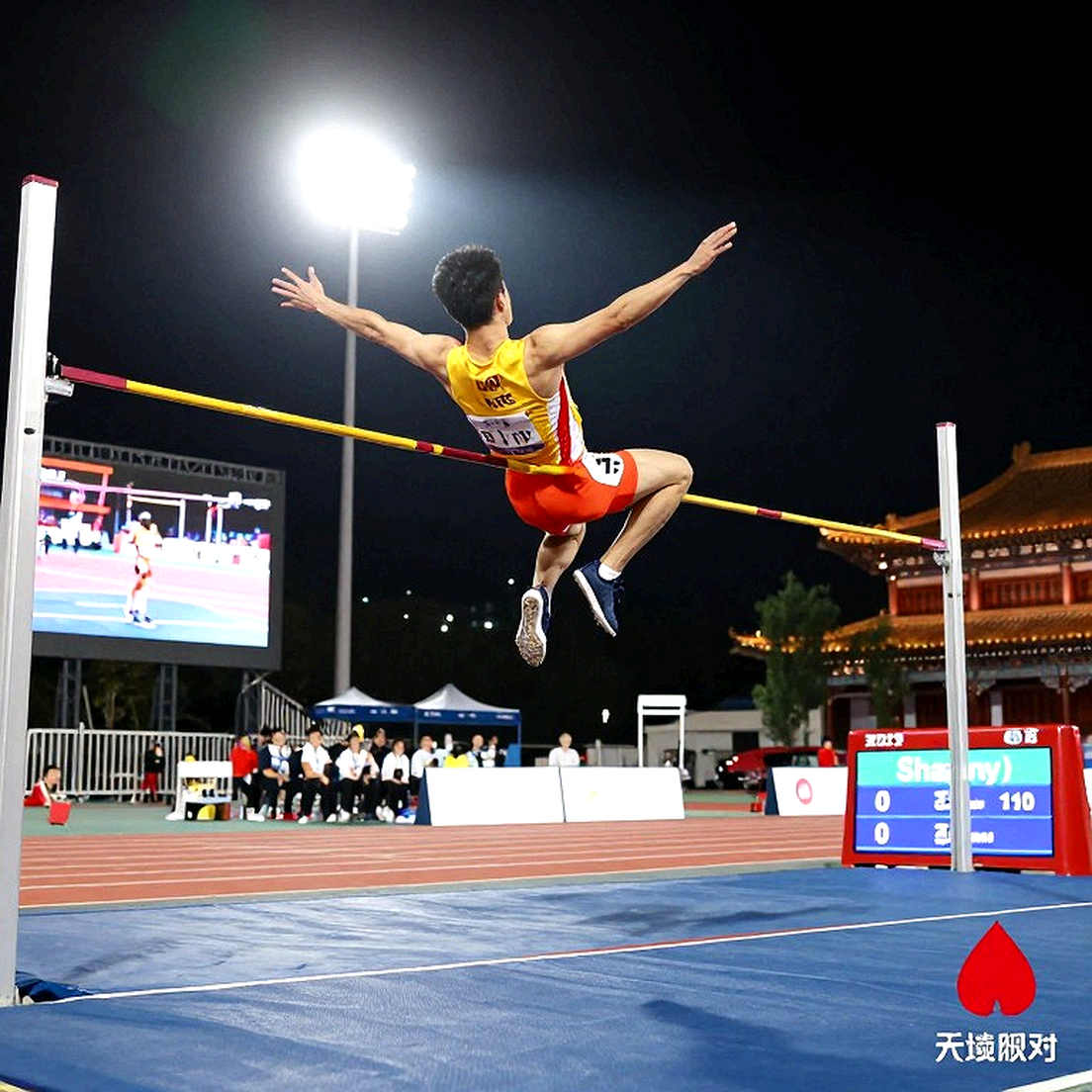 Amy Hunt chạm đỉnh phong độ với 22.16 giây tại chung kết Diamond League Amy Hunt chạm đỉnh phong độ với 22.16 giây tại chung kết Diamond League