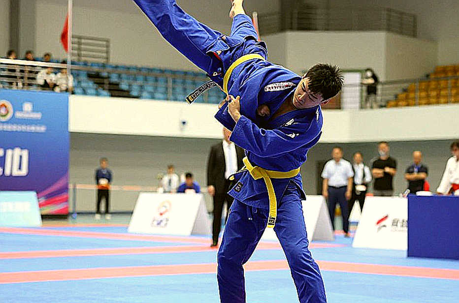 Đinh Văn Tâm tại chung kết Sanda 56kg Asiad 20: Một cú ném và cả một lịch sử