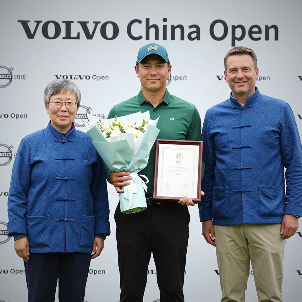 PGA TOUR công bố lịch thi đấu Series Championship 2028: Lịch trình mới sẽ thay đổi hoàn toàn ngành golf cao cấp PGA TOUR công bố lịch thi đấu Series Championship 2028: Lịch trình mới sẽ thay đổi hoàn toàn ngành golf cao cấp