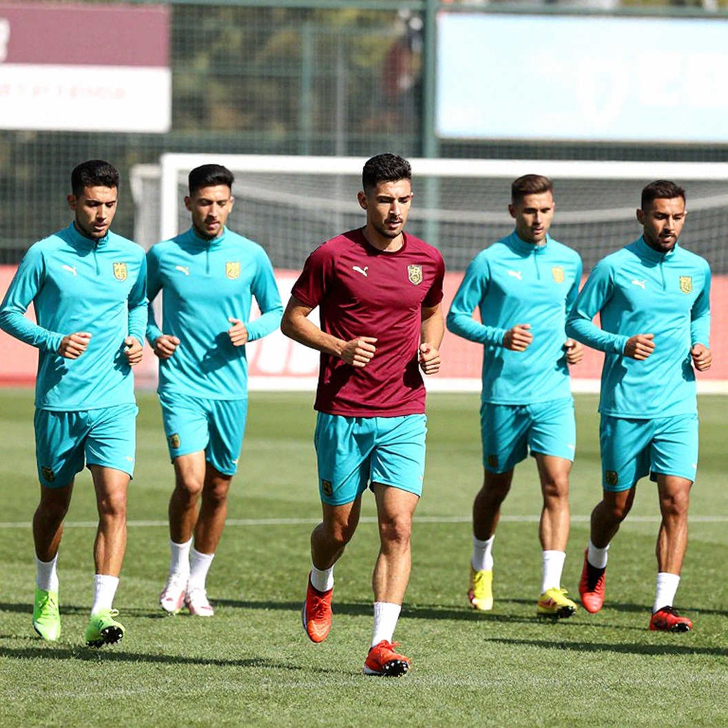 Julián Álvarez Apologises to the Metropolitano, and Atlético Madrid Still Runs on a Single Link