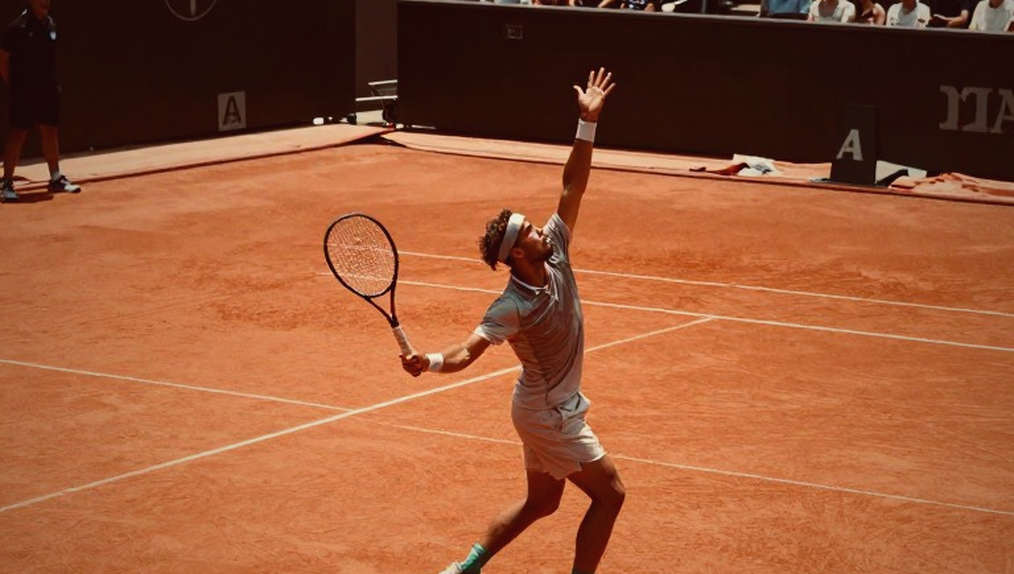 Osaka vượt qua 'cơn bão lỗi' để tiến vào vòng 3 US Open: Bài học từ quá khứ và tín hiệu cho tương lai