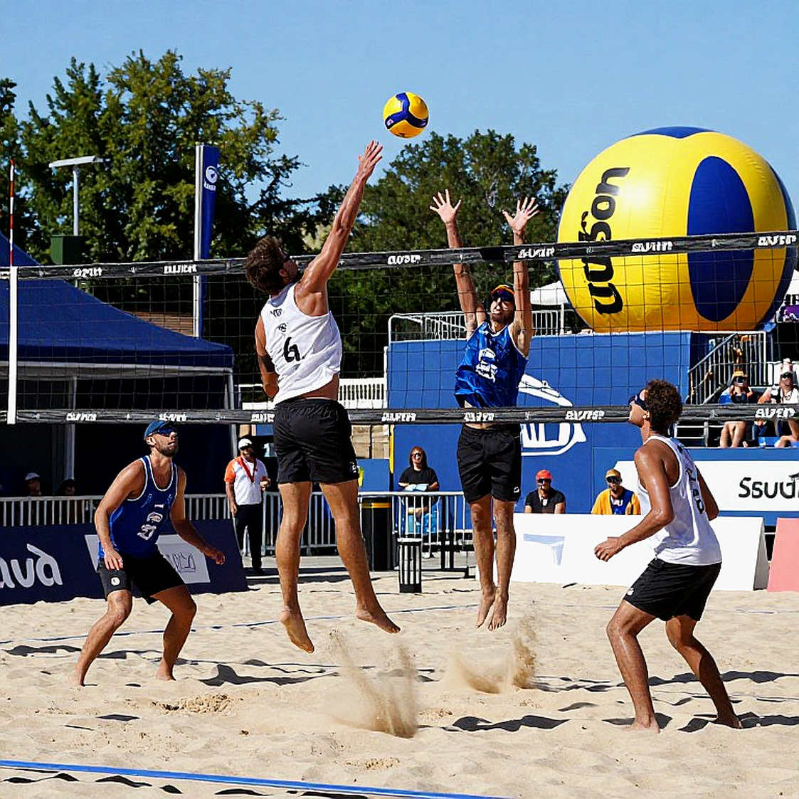 Thổ Nhĩ Kỳ phục thù Serbia: Chiến thắng 3-0 mở đường Olympic 2028 Thổ Nhĩ Kỳ phục thù Serbia: Chiến thắng 3-0 mở đường Olympic 2028